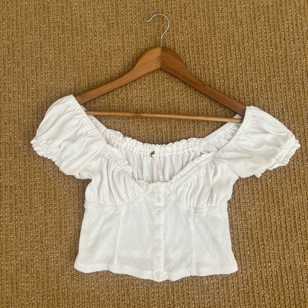 FREE PEOPLE ladybug crop top short sleeve